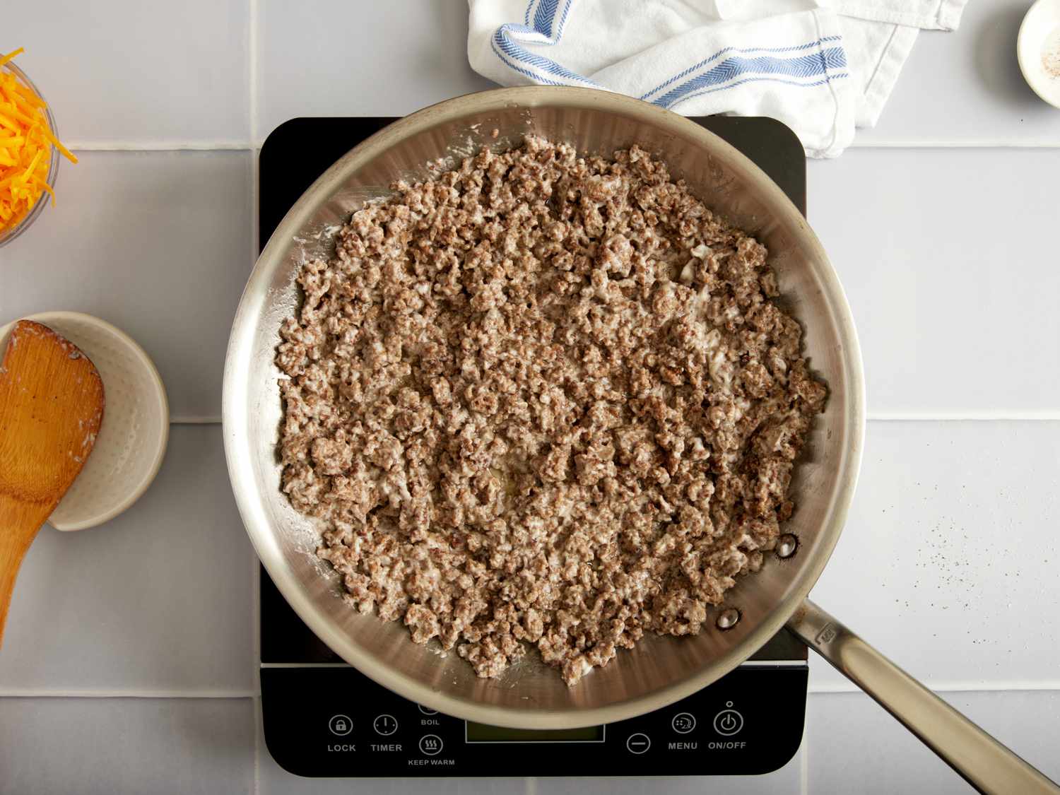 how-to-cook-ground-beef-in-stainless-steel-pan