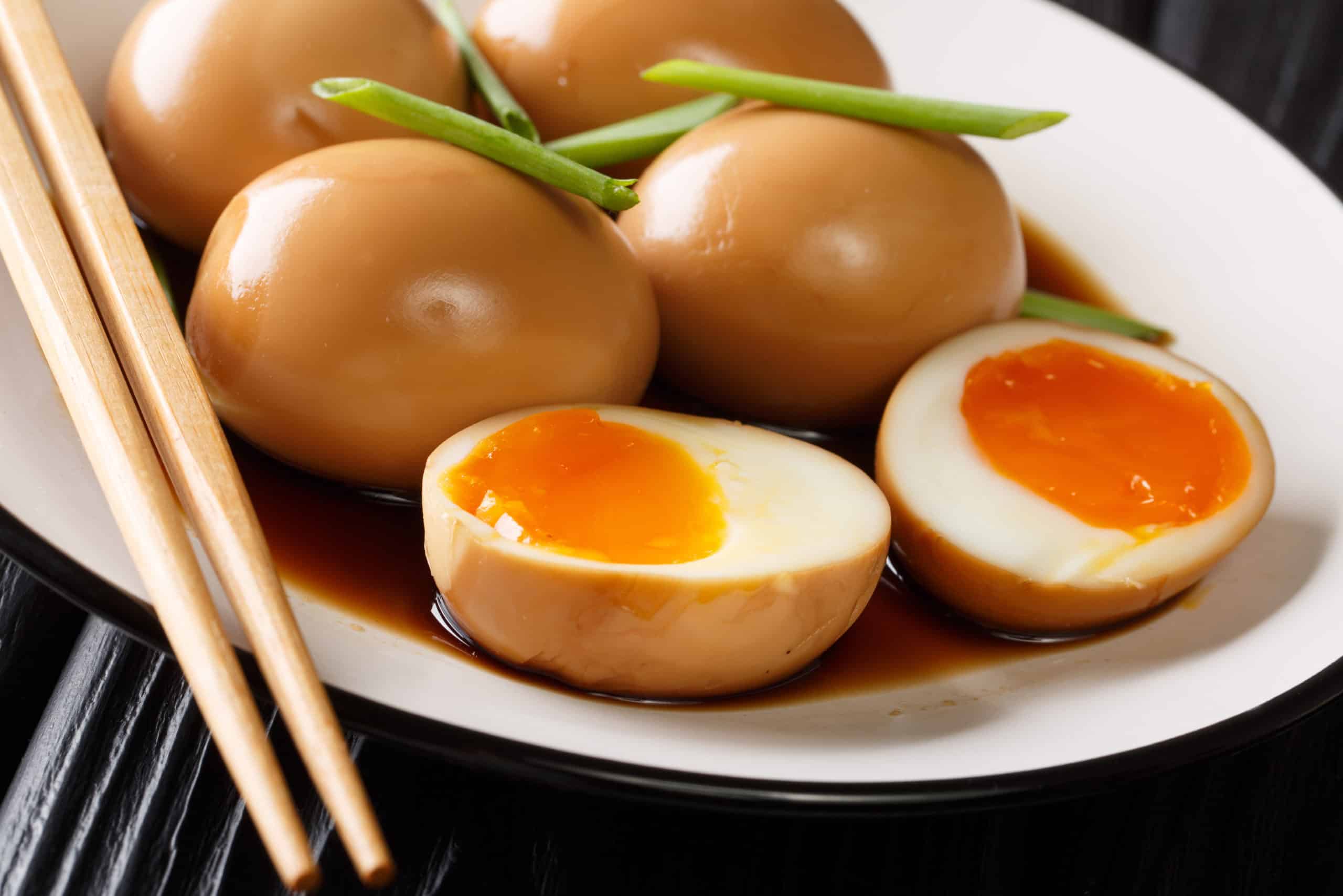 how-to-cook-half-boiled-egg