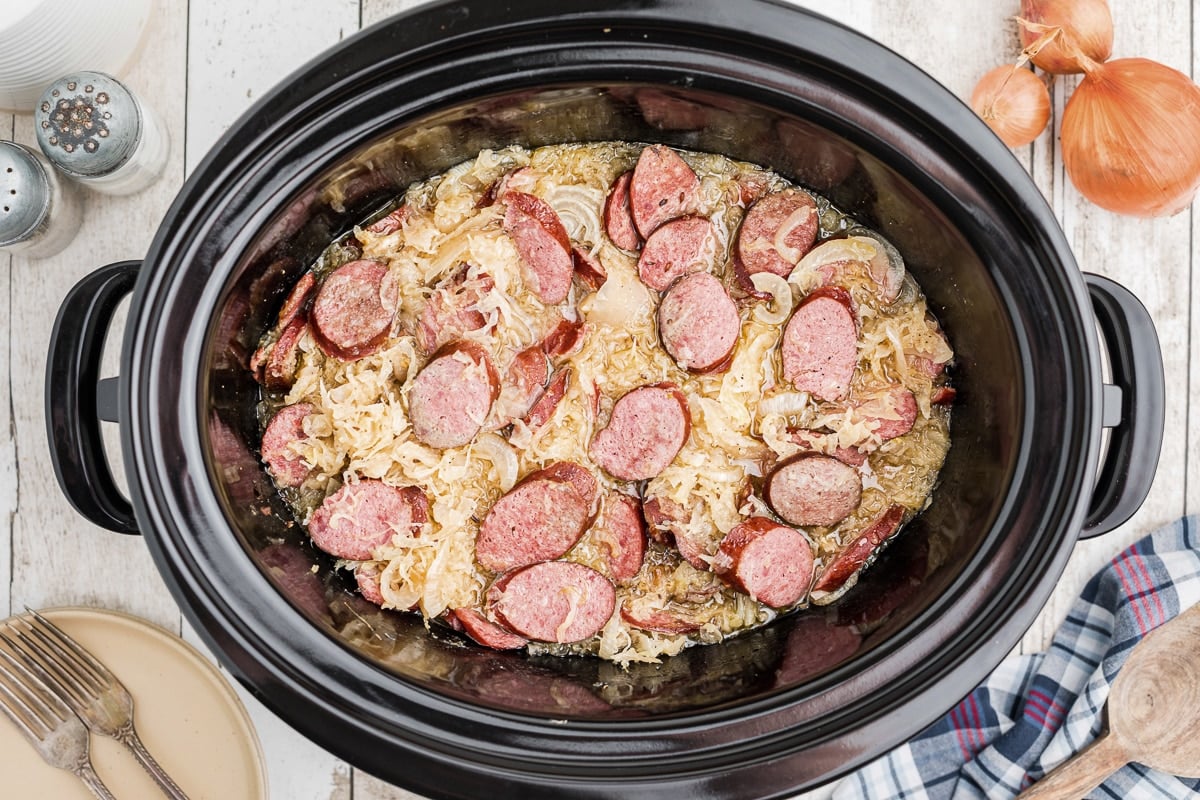 how-to-cook-kielbasa-and-sauerkraut-in-crock-pot