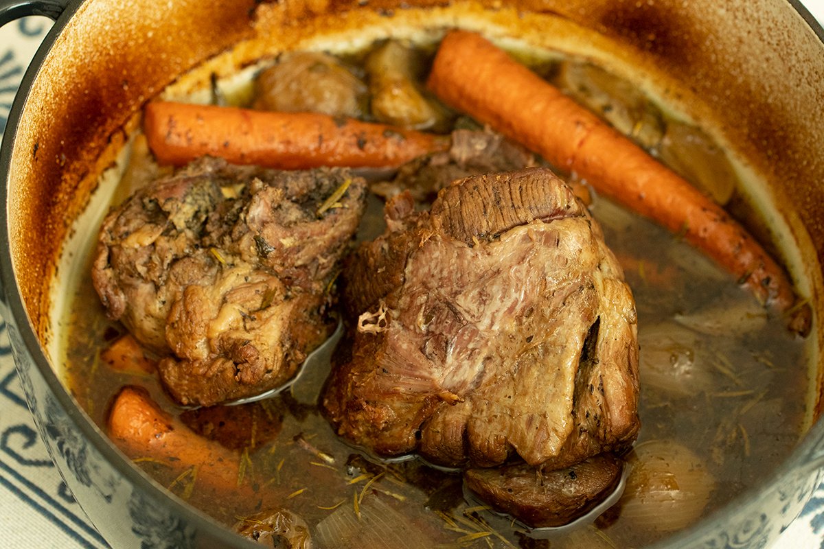 how-to-cook-lamb-roast-in-crock-pot