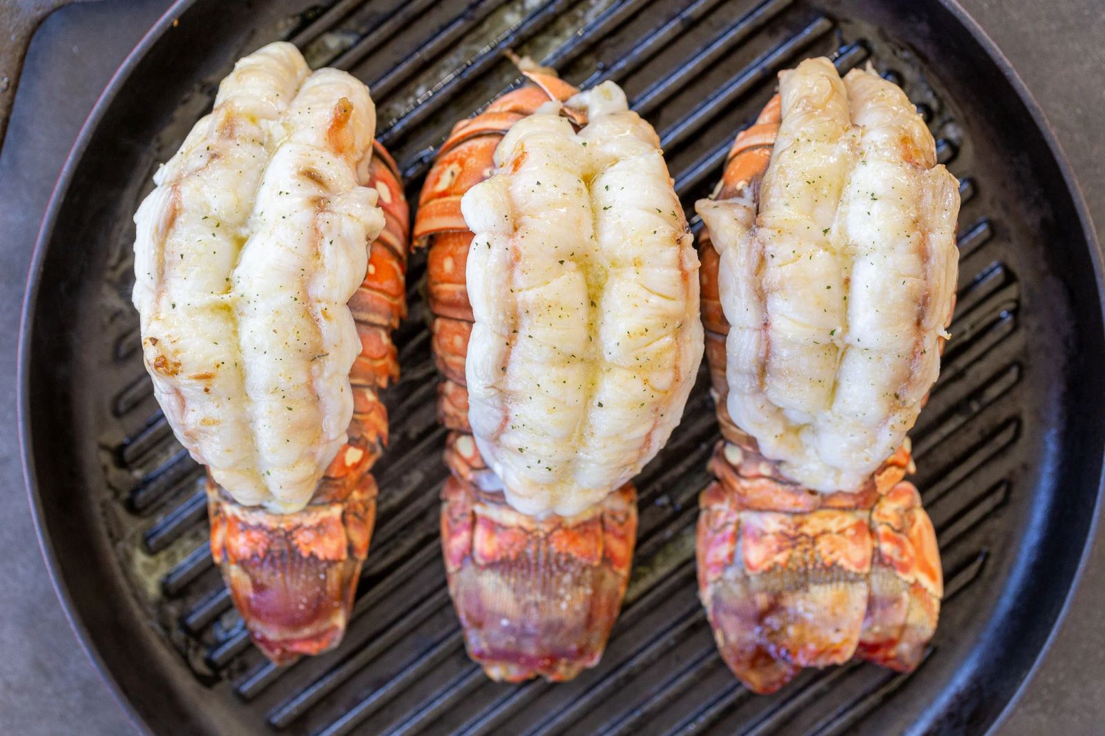 How To Cook Lobster Pieces