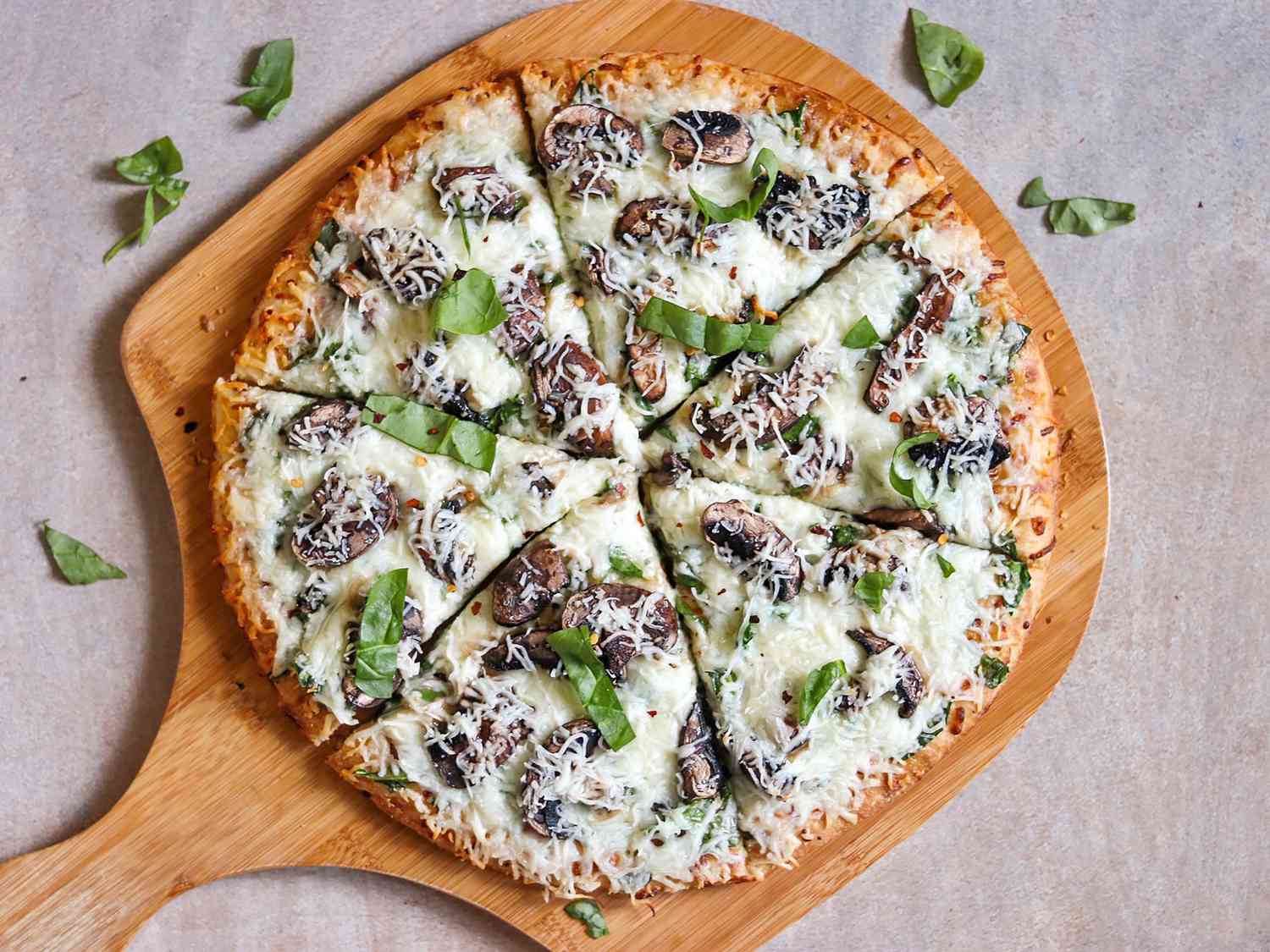 how-to-cook-mushrooms-on-pizza