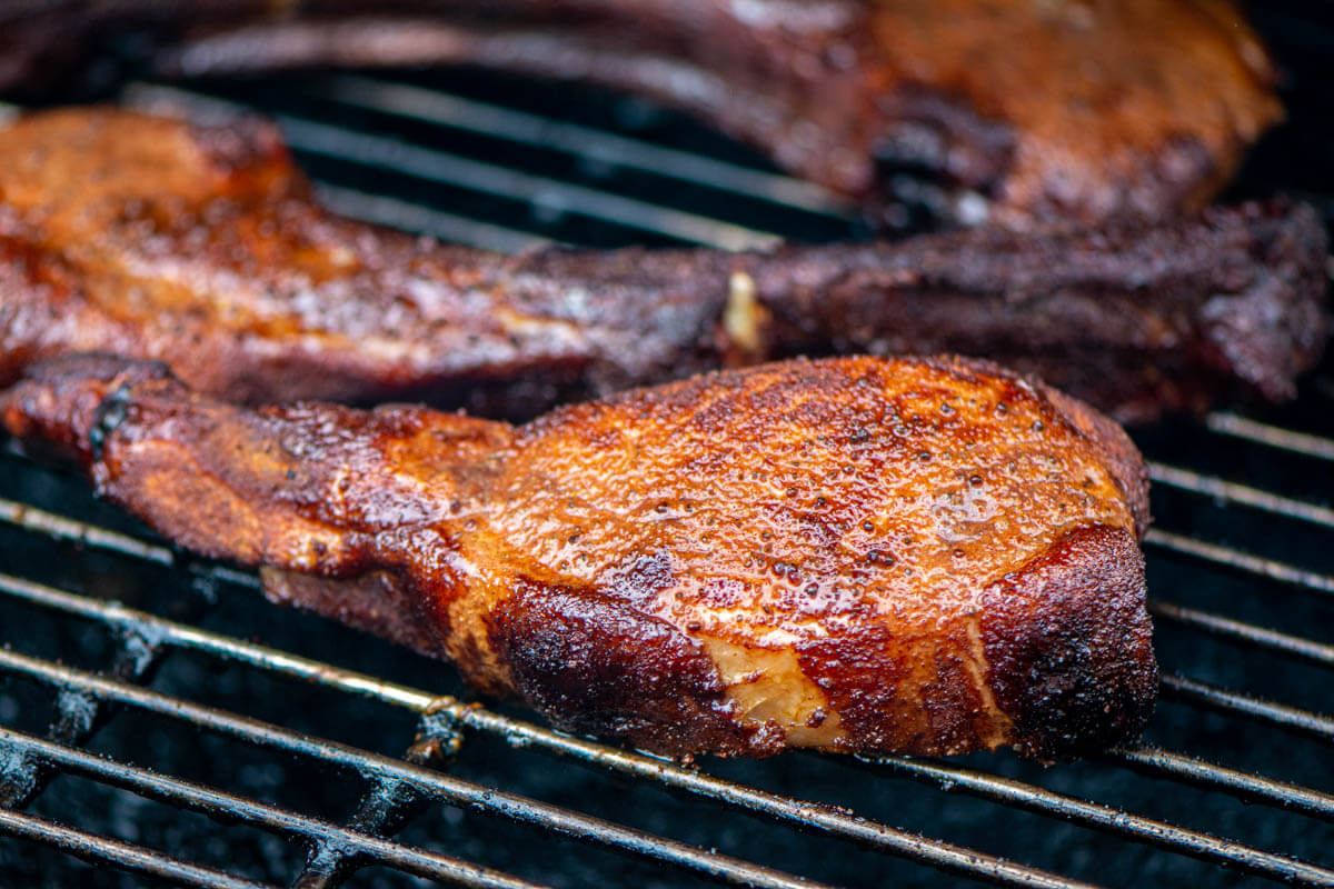 how-to-cook-pork-chops-on-smoker