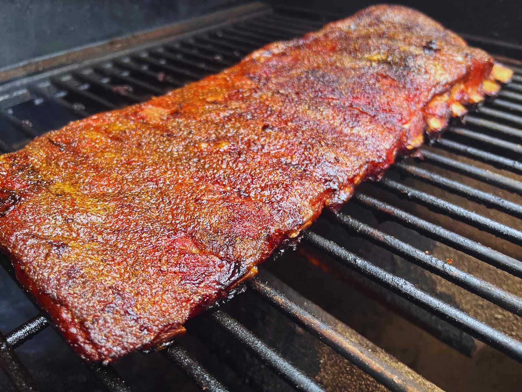 how-to-cook-pork-ribs-on-a-smoker