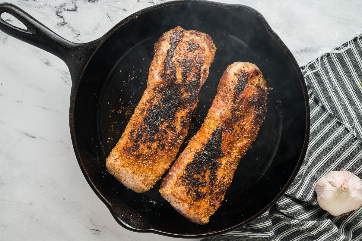 how-to-cook-pork-tenderloin-in-skillet