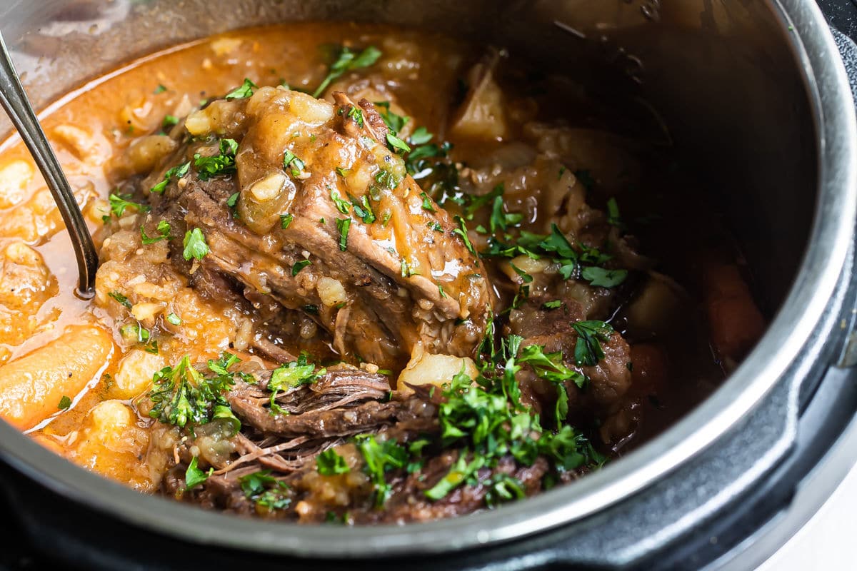 how-to-cook-pot-roast-in-an-instapot