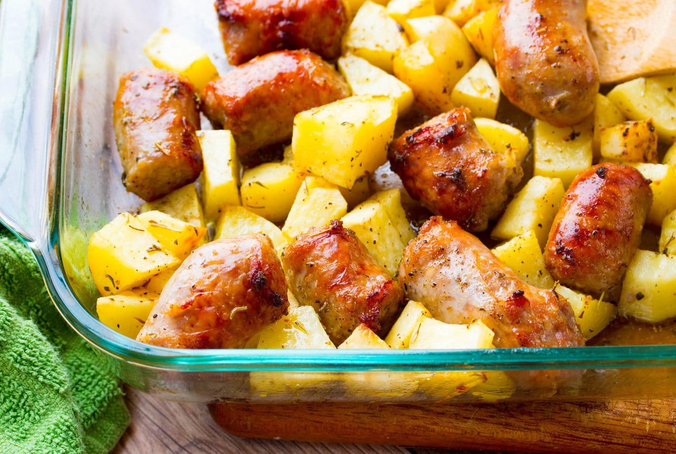 how-to-cook-potato-sausage-in-oven