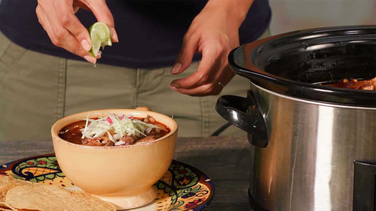 how-to-cook-pozole-in-a-crock-pot