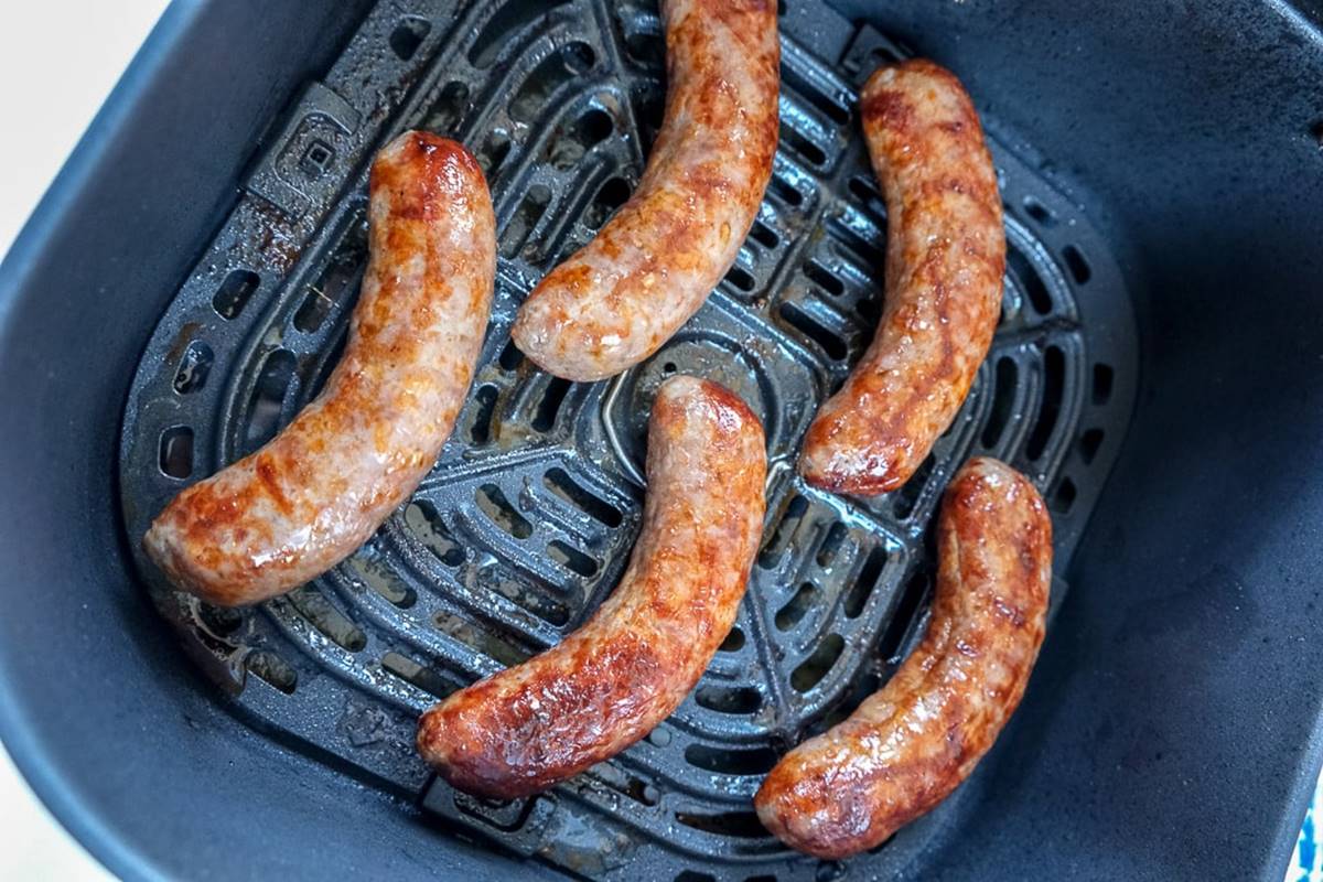 How To Cook Raw Brats In Air Fryer - Recipes.net