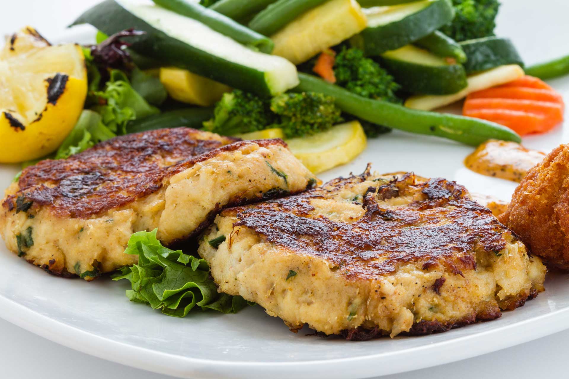 how-to-cook-raw-crab-cakes
