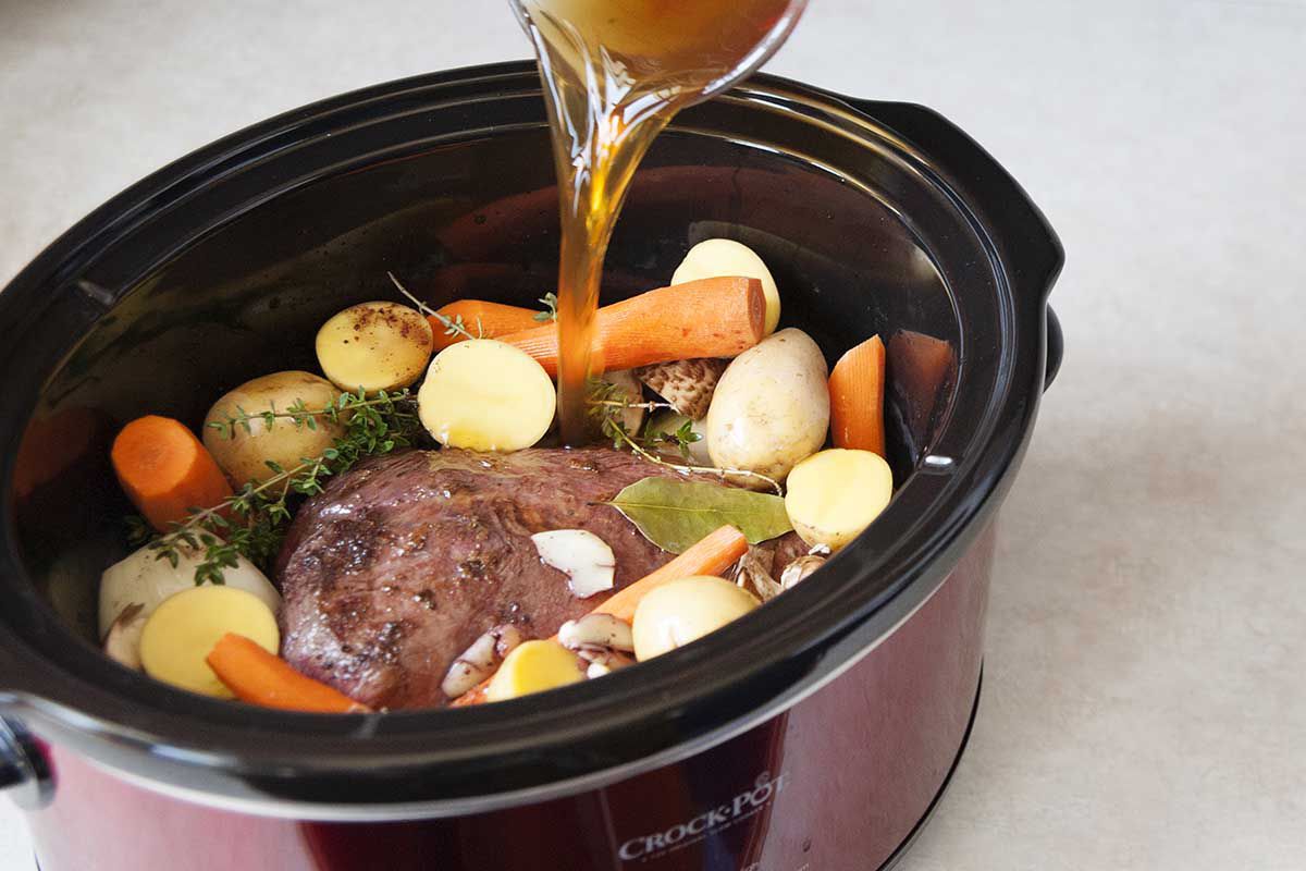 how-to-cook-roast-in-slow-cooker