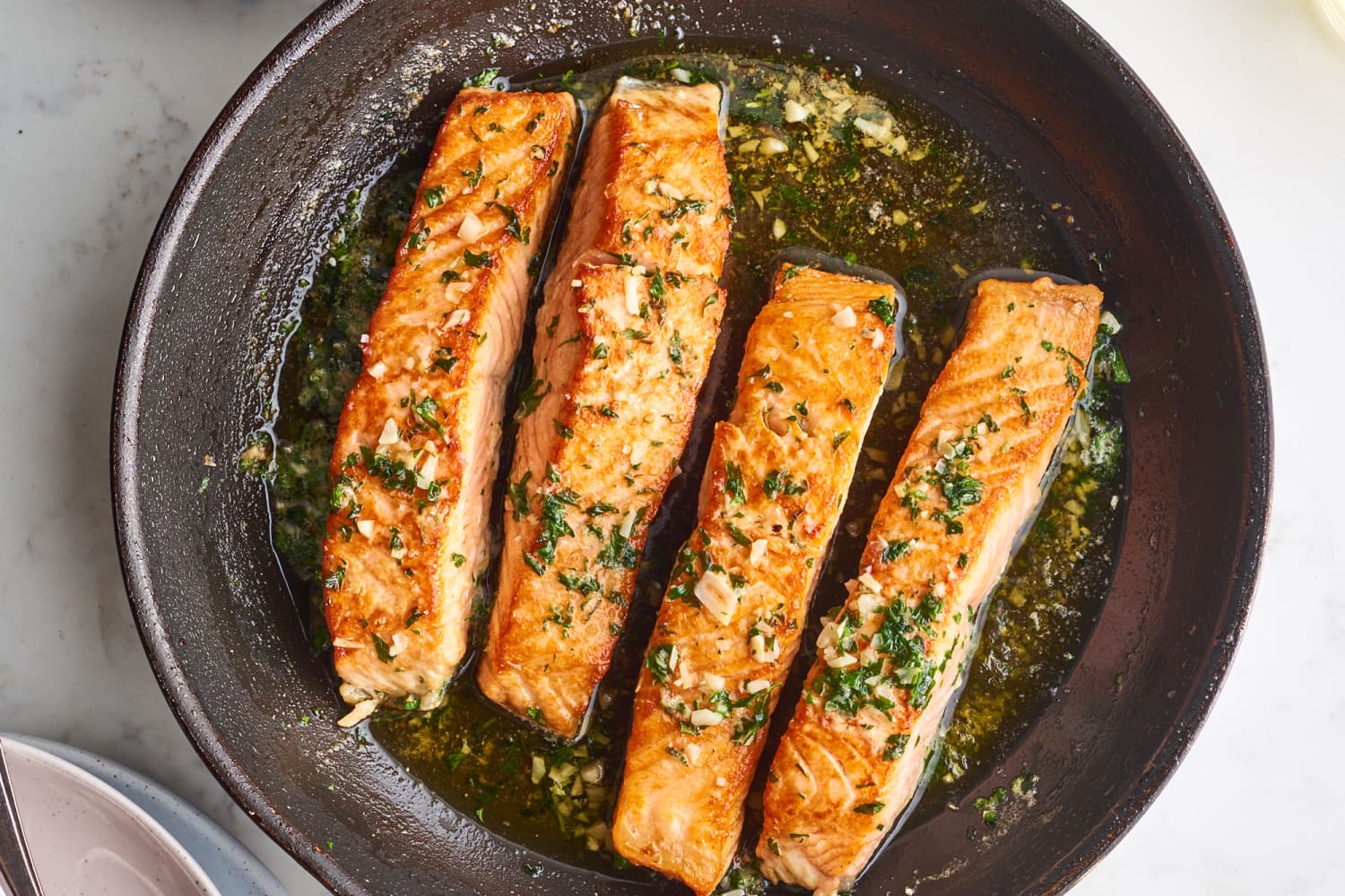 How To Cook Salmon In Skillet On Stove - Recipes.net