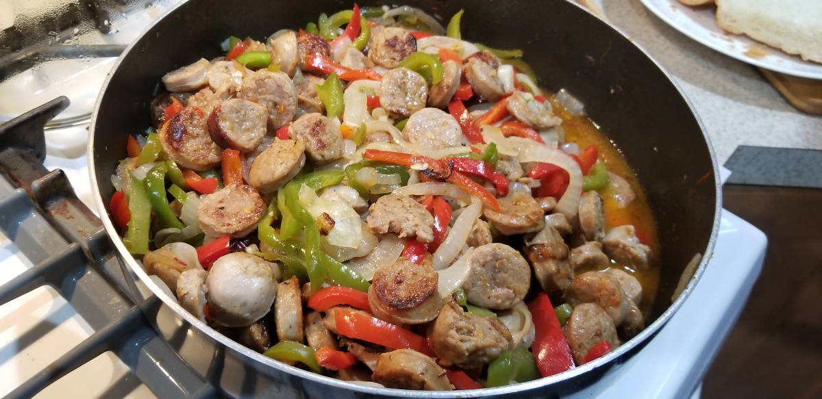 how-to-cook-sausage-and-peppers-on-the-stove