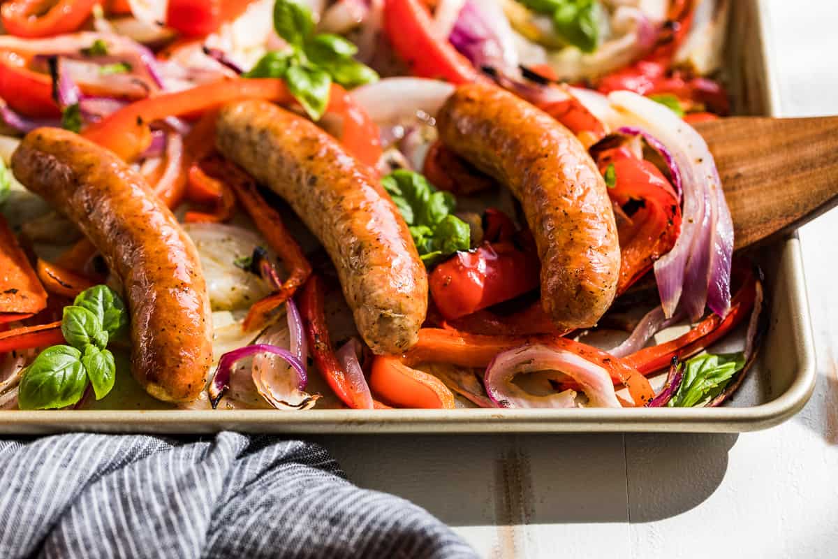 how-to-cook-sausage-peppers-and-onions-in-the-oven