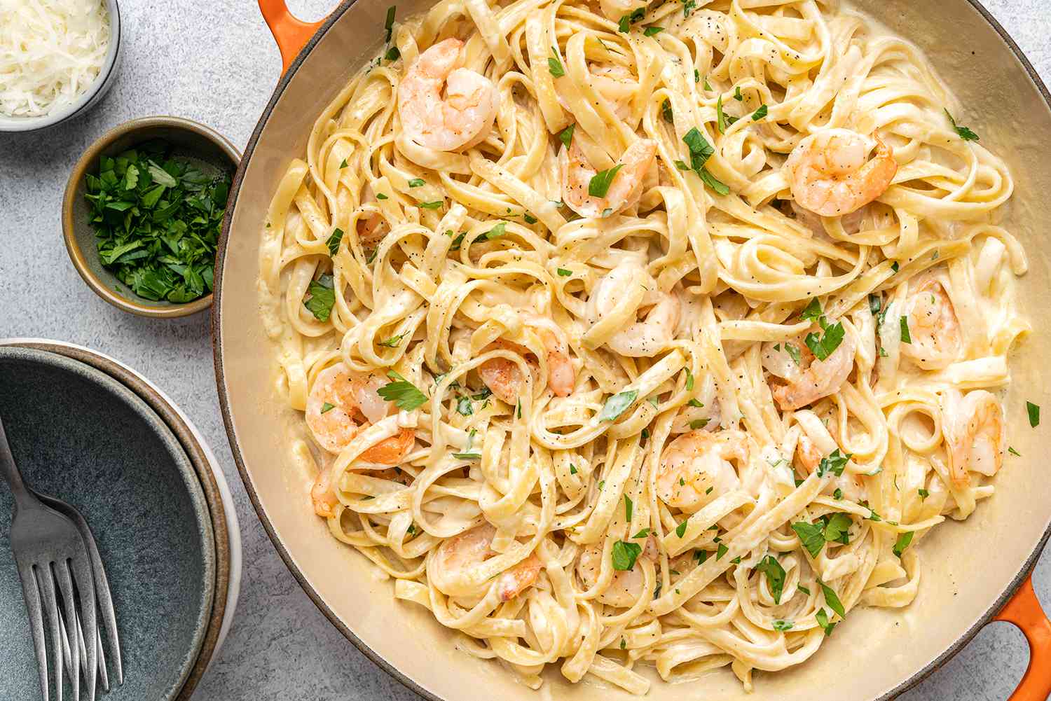 how-to-cook-shrimp-alfredo-pasta