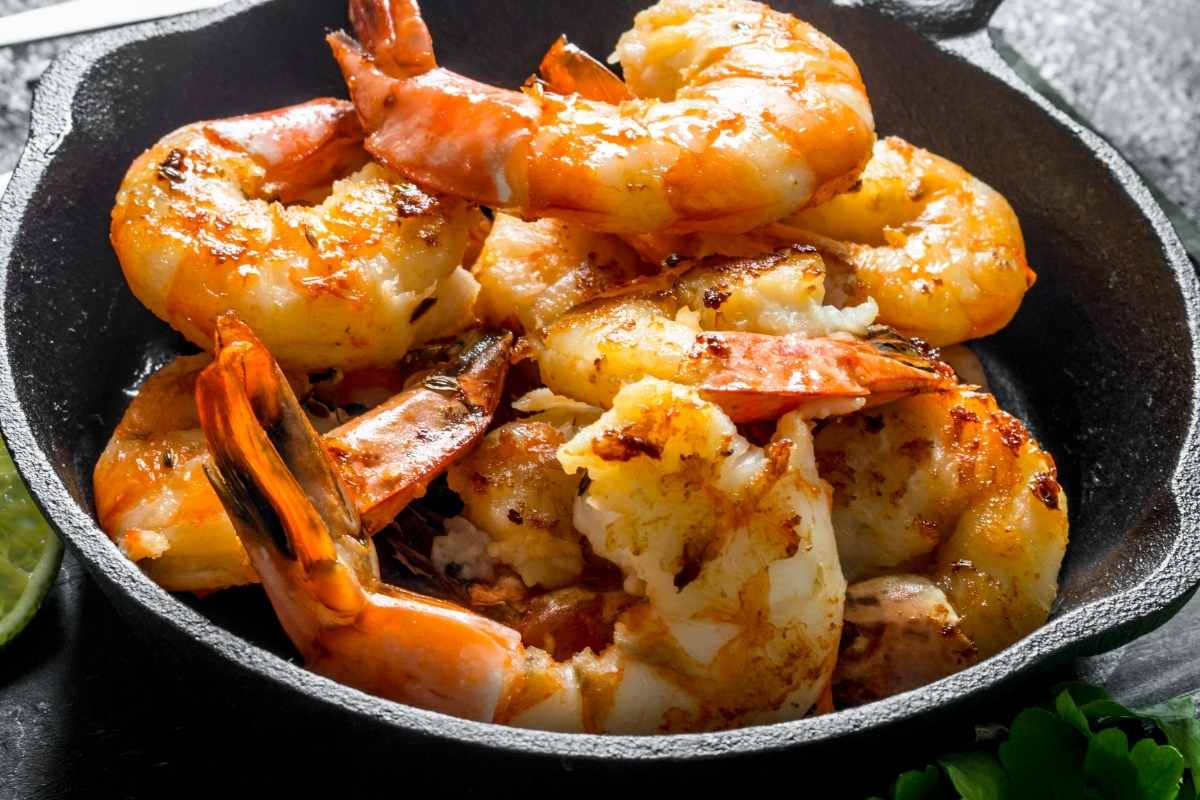 how-to-cook-shrimp-on-skillet