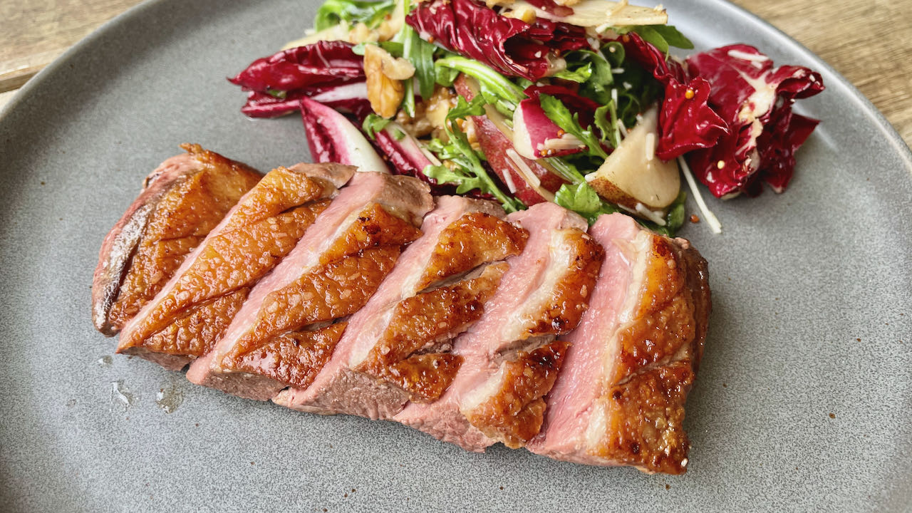 How To Cook Skinless Duck Breast Fillets In The Oven - Recipes.net
