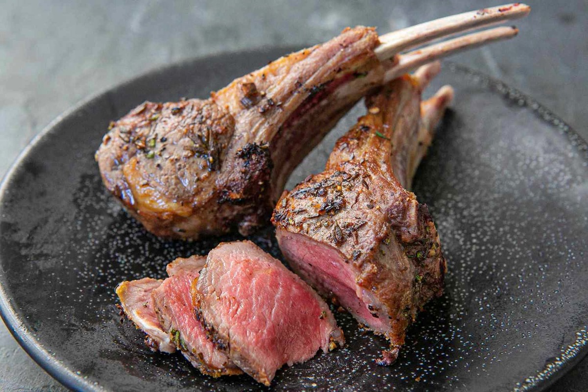 Pan Seared Lamb Chops - Savor the Best