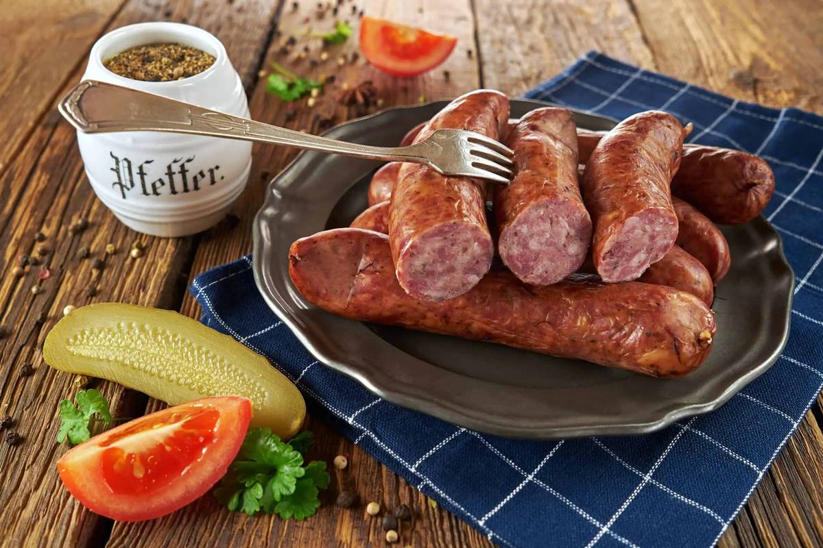 how-to-cook-smoked-polish-sausage-in-the-oven