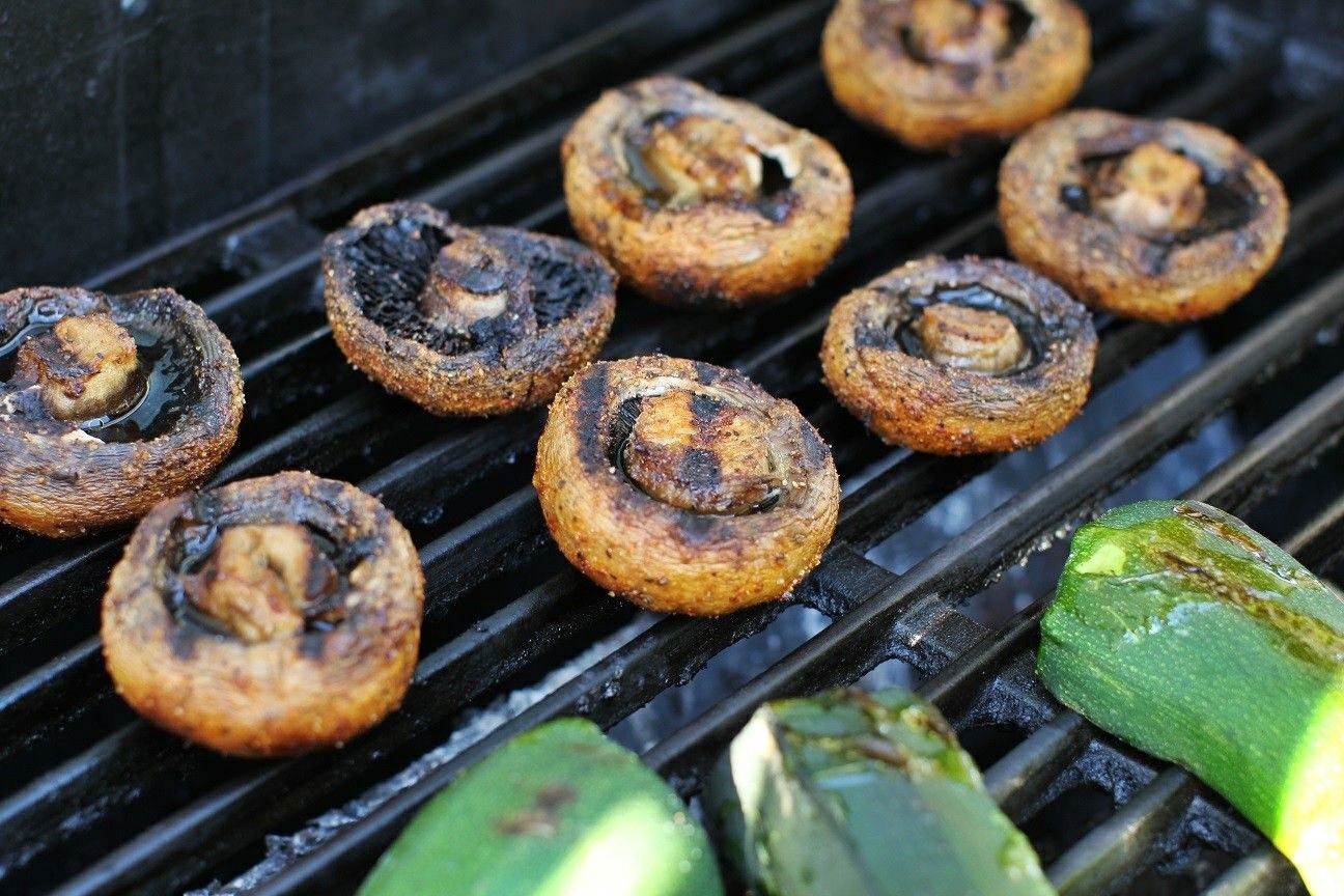 how-to-cook-stuffed-mushrooms-on-the-grill