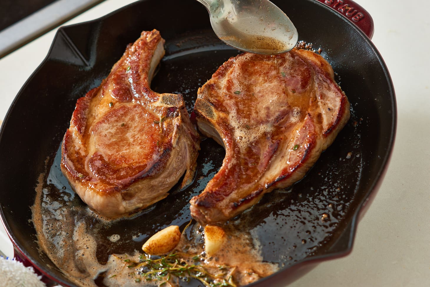 How To Cook Thin BoneIn Pork Chops On The Stove