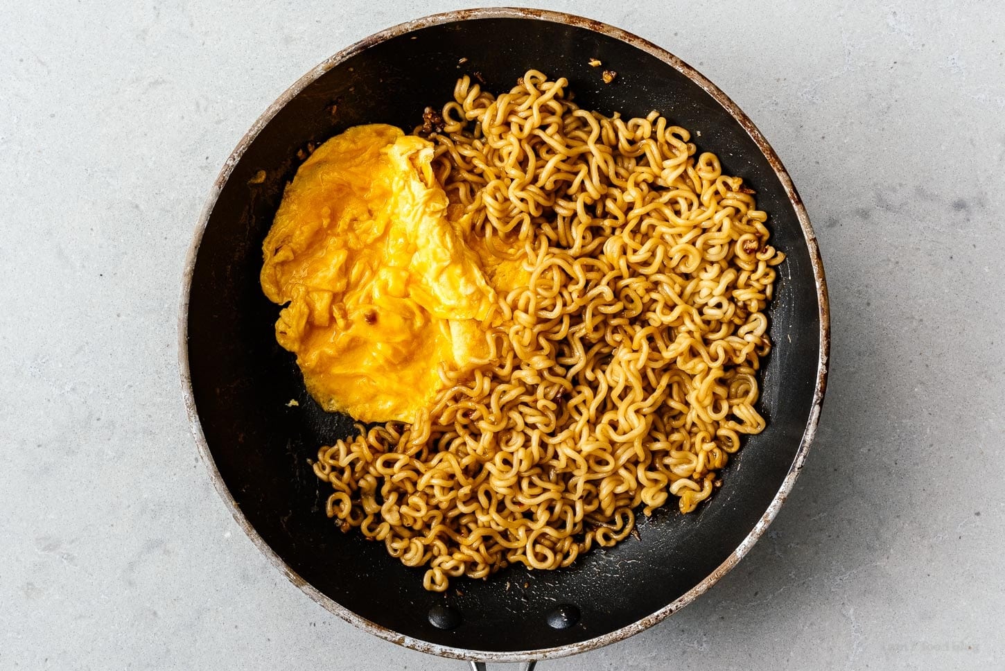 how-to-cook-top-ramen-on-stove