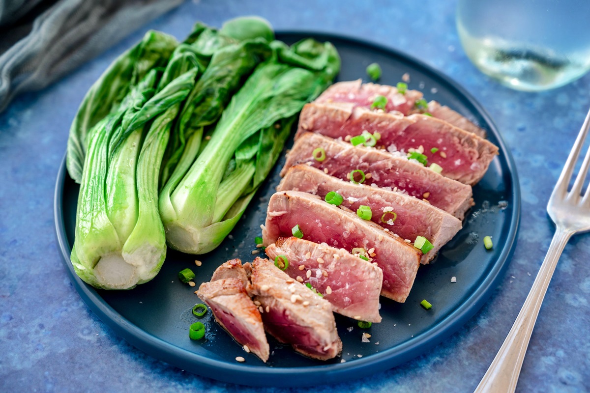 how-to-cook-tuna-steaks-on-the-stove