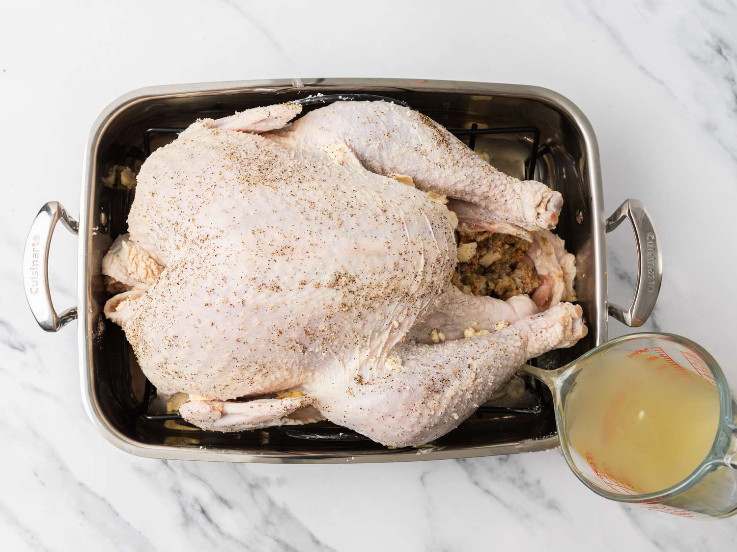 How To Cook Turkey In A Roasting Pan - Recipes.net