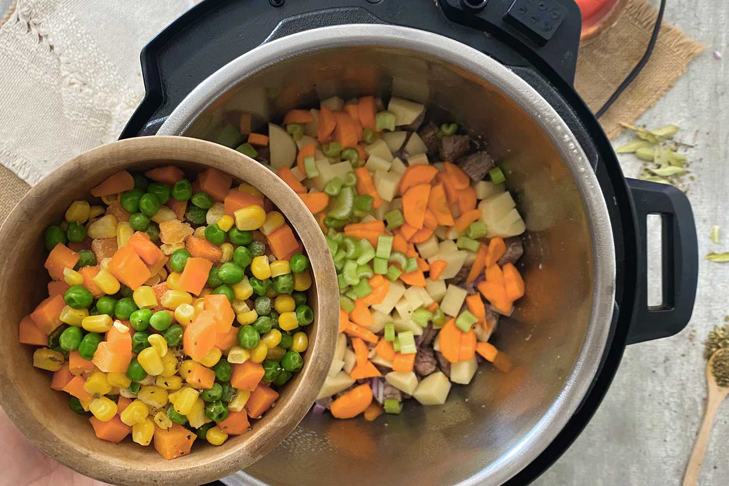 How To Cook Vegetables In A Pressure Cooker - Recipes.net