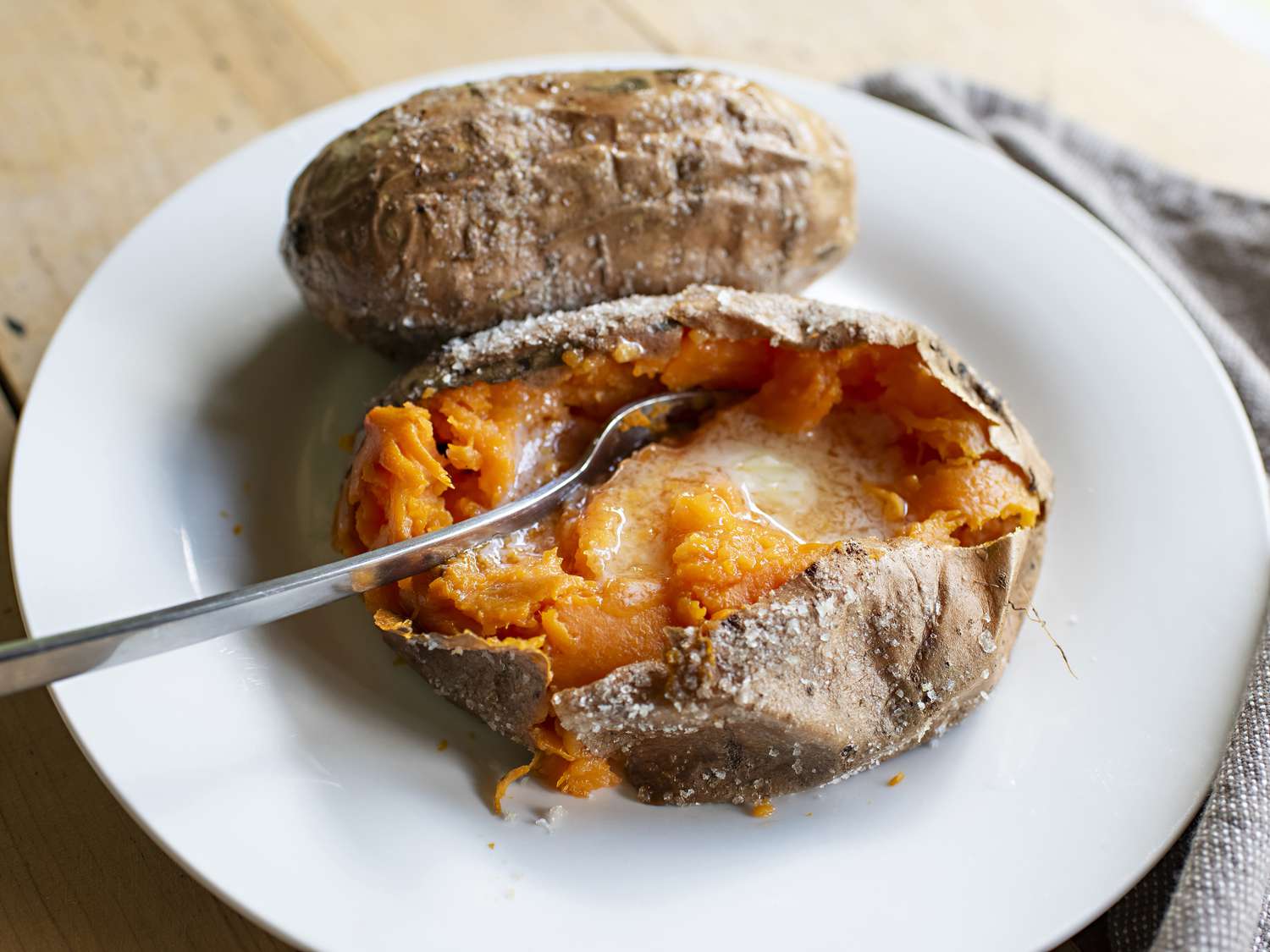 how-to-cook-whole-sweet-potato-in-air-fryer
