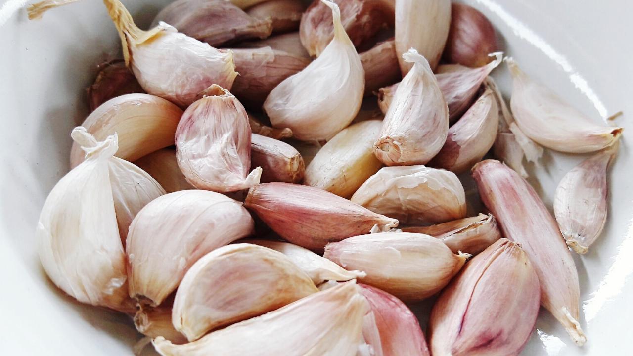 How To Cook With Garlic Cloves