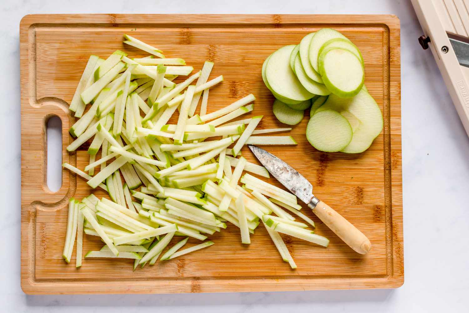 how-to-julienne-apple