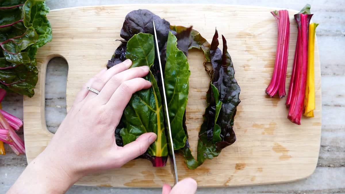 how-to-julienne-chard