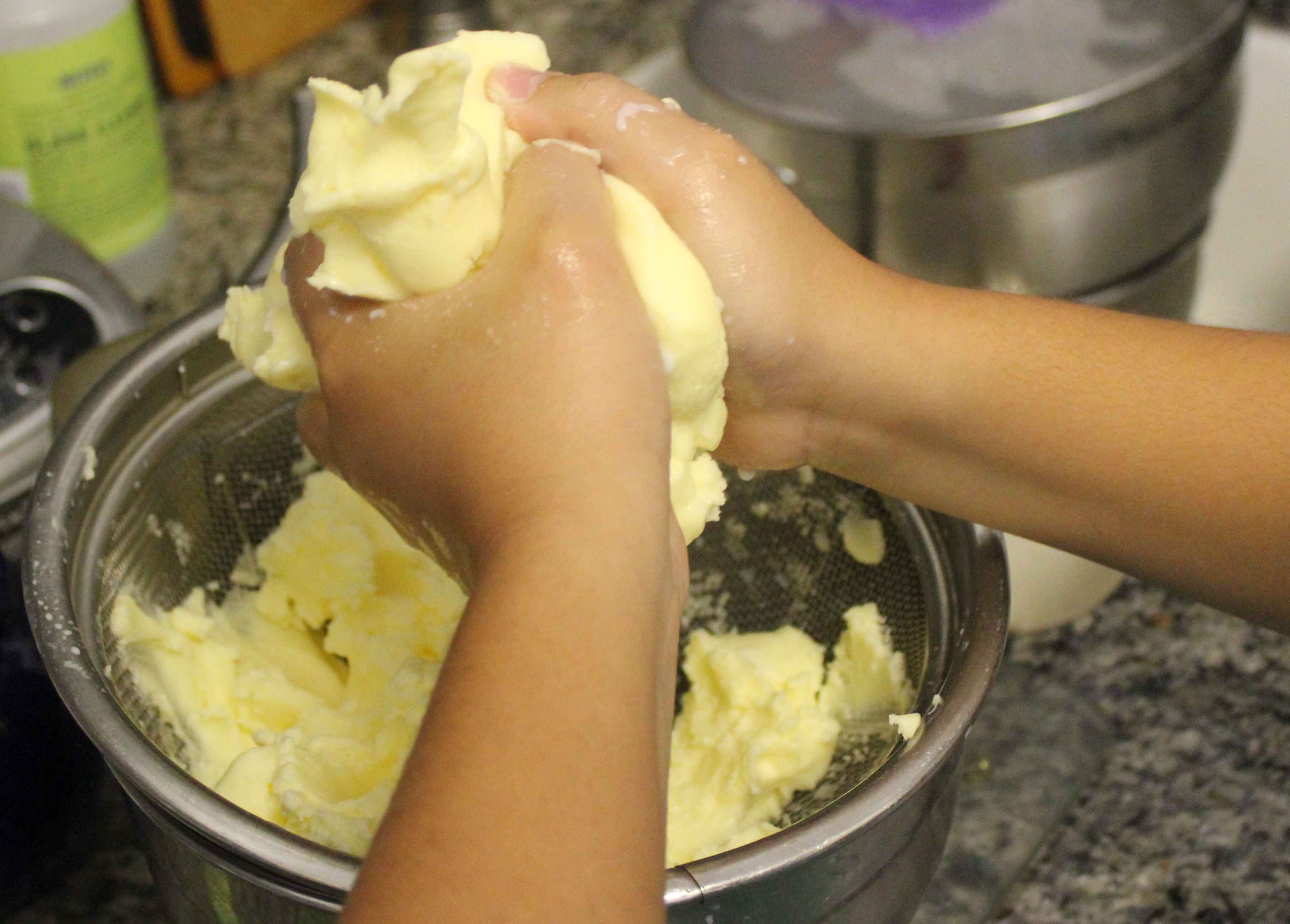 how-to-knead-buttermilk-out-of-homemade-butter