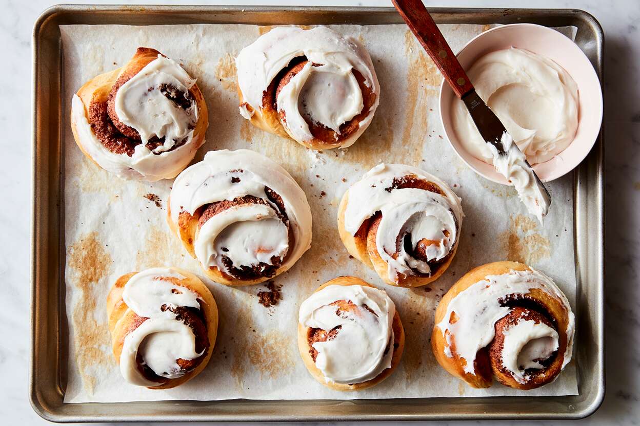 how-to-knead-dough-cinnamon-rolls