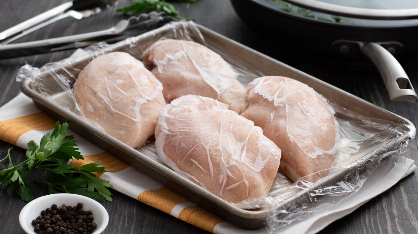 how-to-poach-a-frozen-chicken-breast