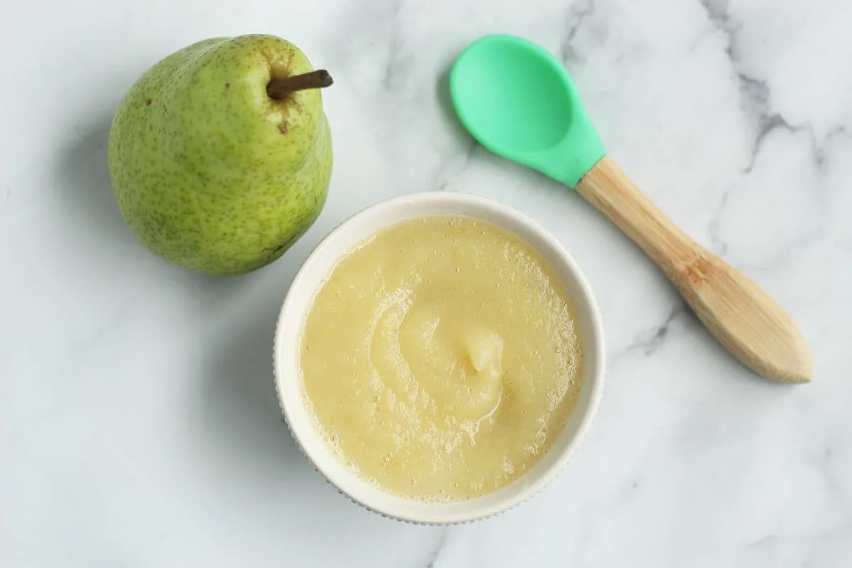 how-to-poach-a-pear-for-baby