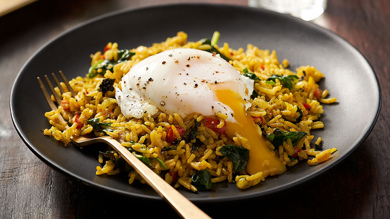 how-to-poach-egg-in-rice