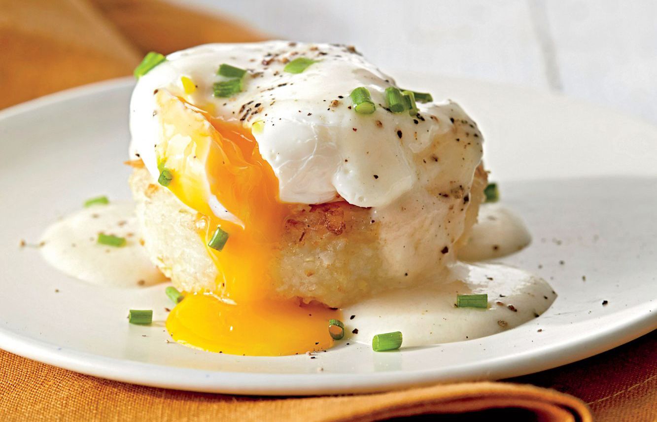 how-to-poach-eggs-in-muffin-tin