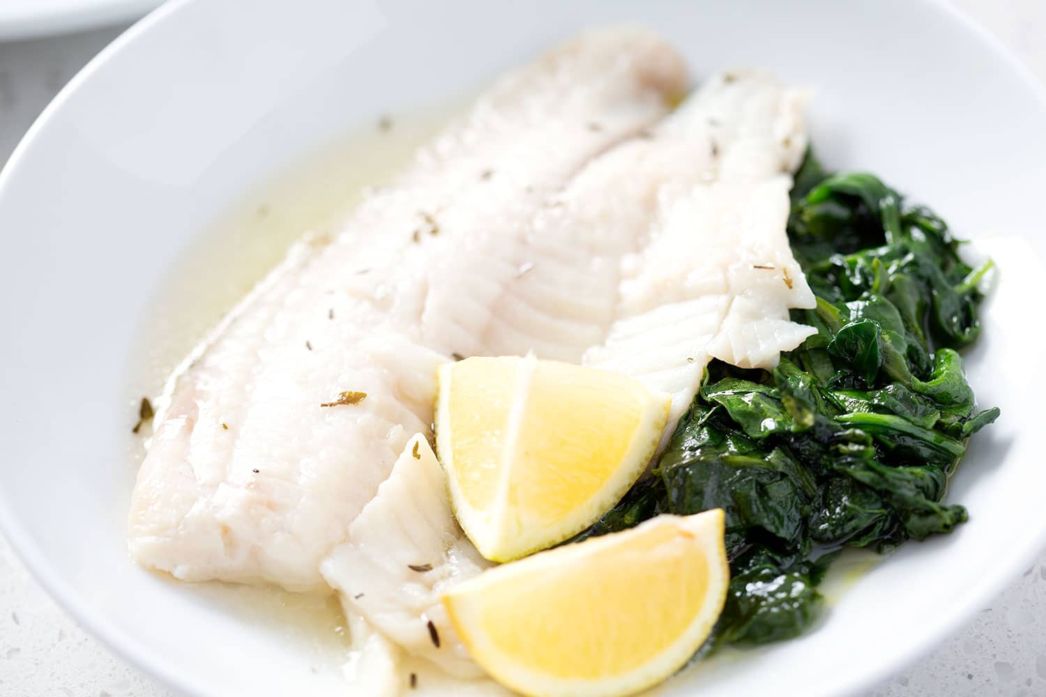 how-to-poach-tilapia-fillet-in-water