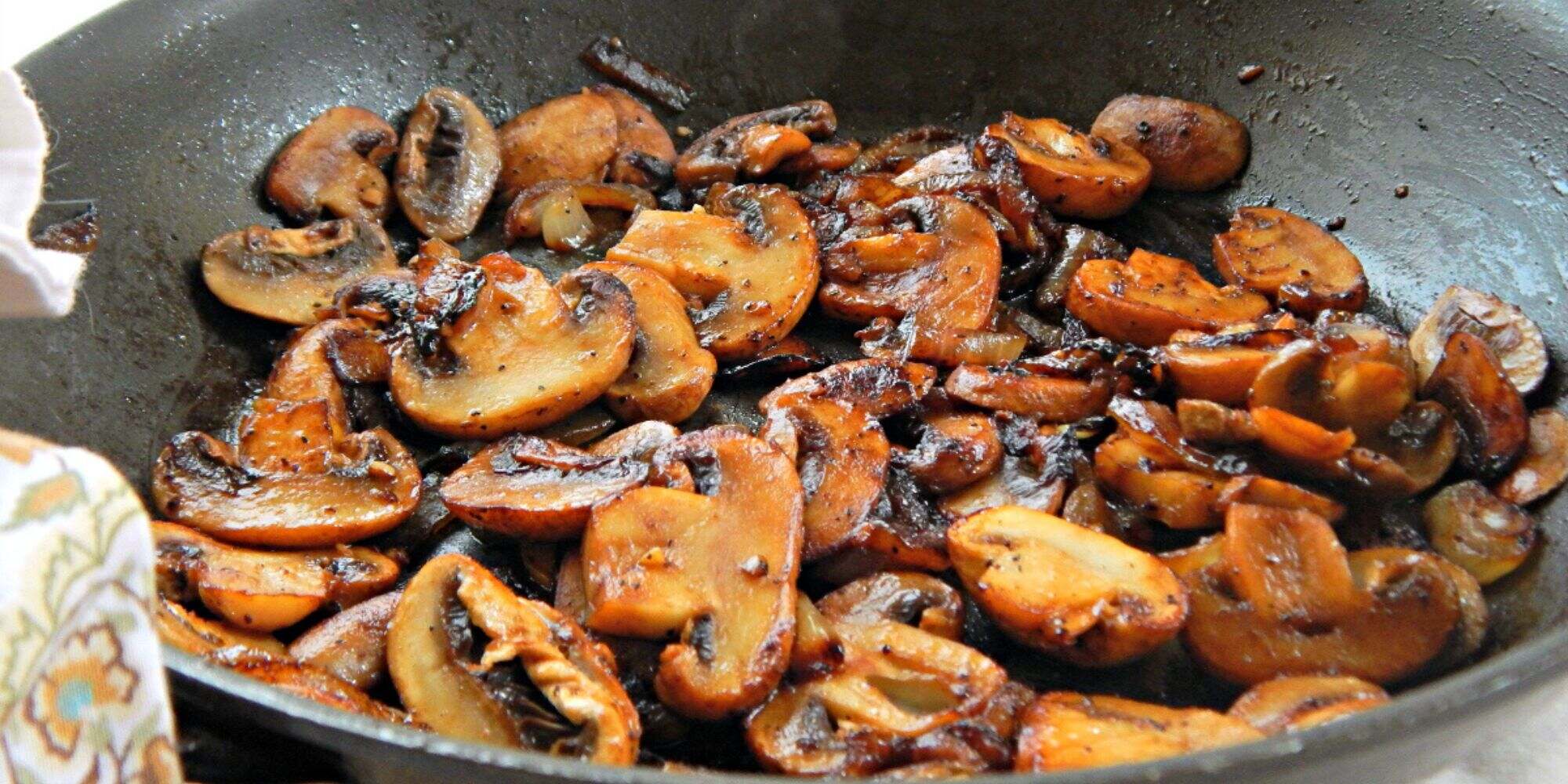 how-to-saute-mushrooms-with-worcestershire-sauce