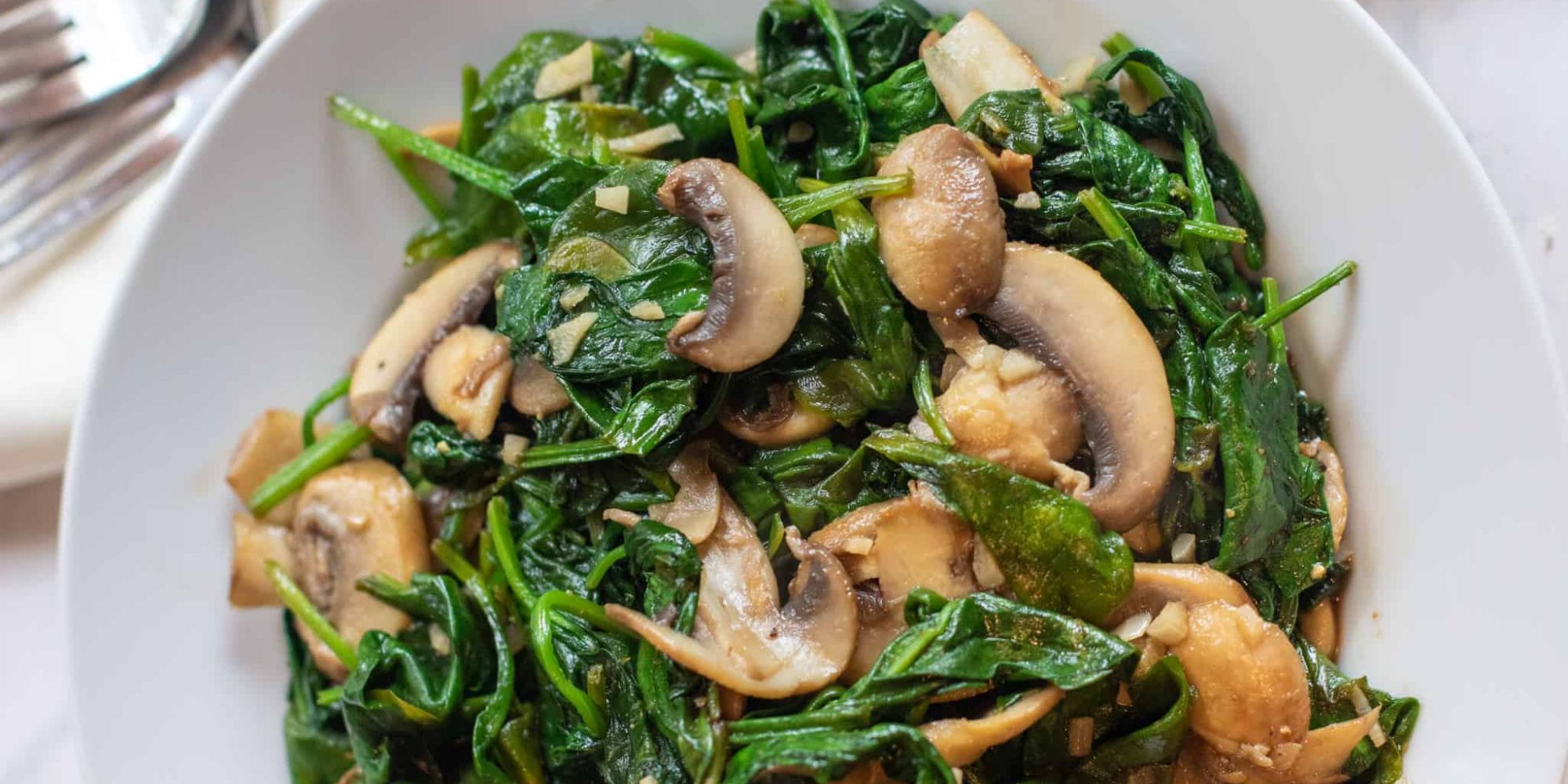 how-to-saute-spinach-and-mushroom-using-garlic-seasoning-and-no-onions