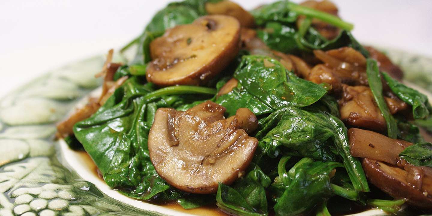 how-to-saute-spinach-with-mushrooms