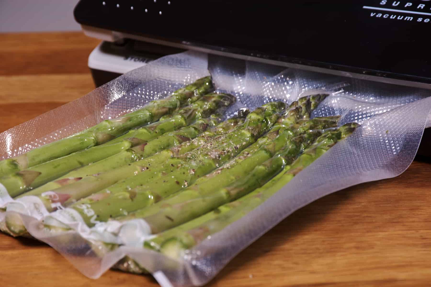 how-to-sous-vide-asparagus