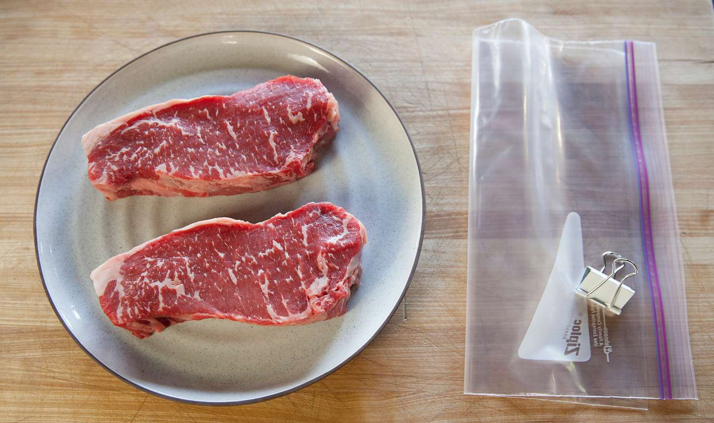 how-to-sous-vide-new-york-strip