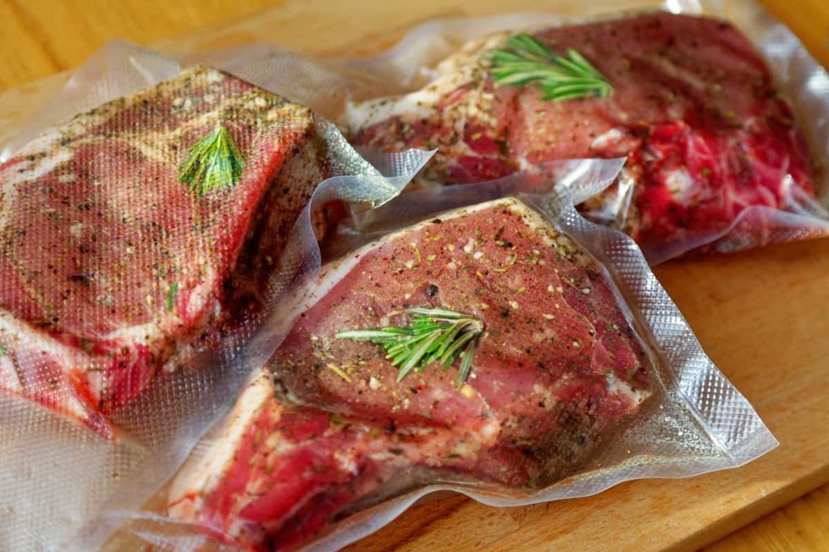 how-to-sous-vide-pork-chops