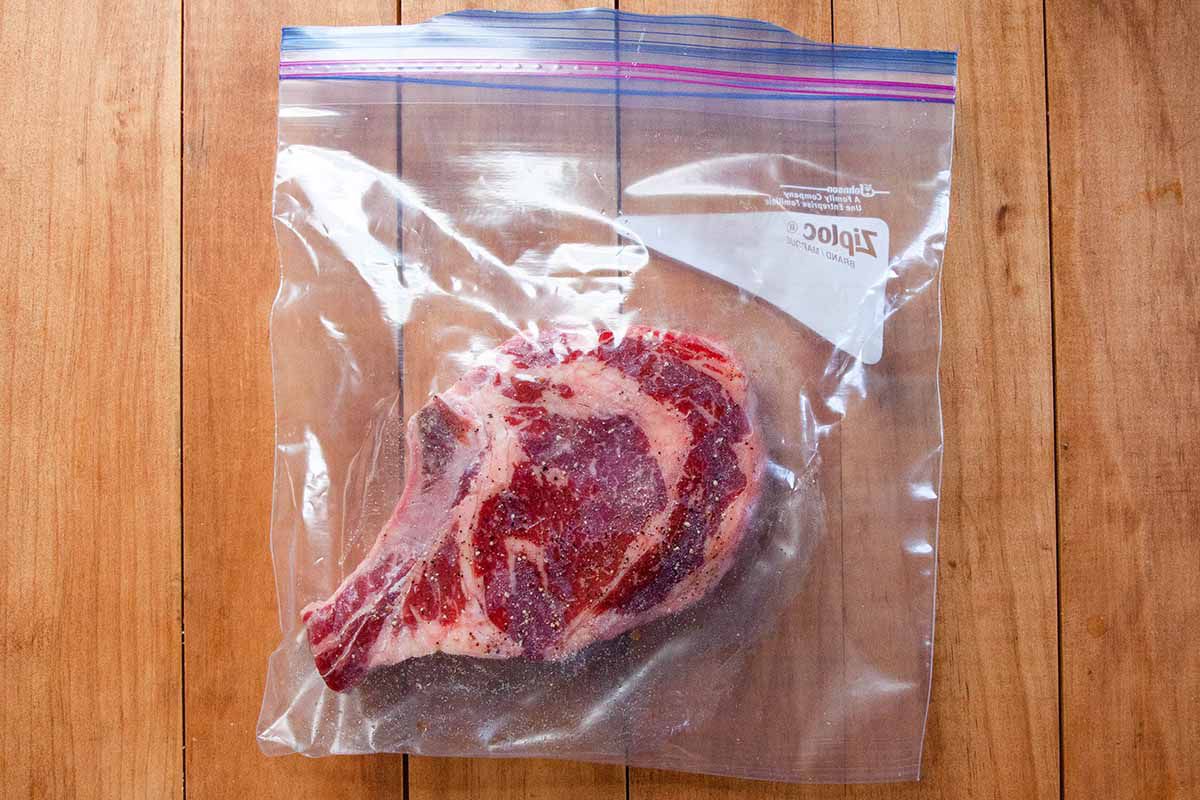 how-to-sous-vide-ribeye-steak