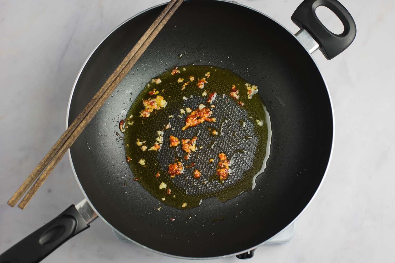 how-to-stir-fry-garlic