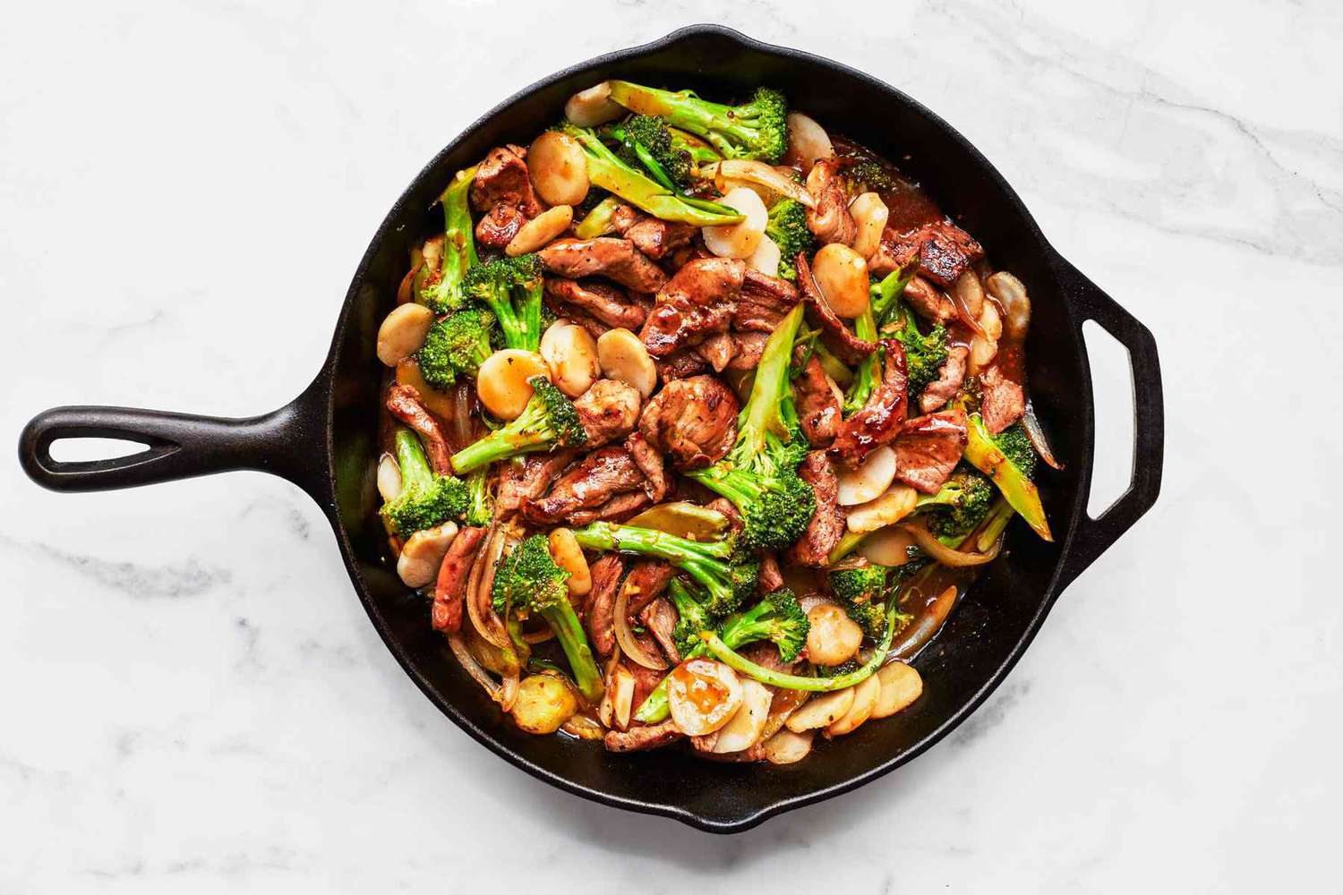 how-to-stir-fry-with-cast-iron-skillet