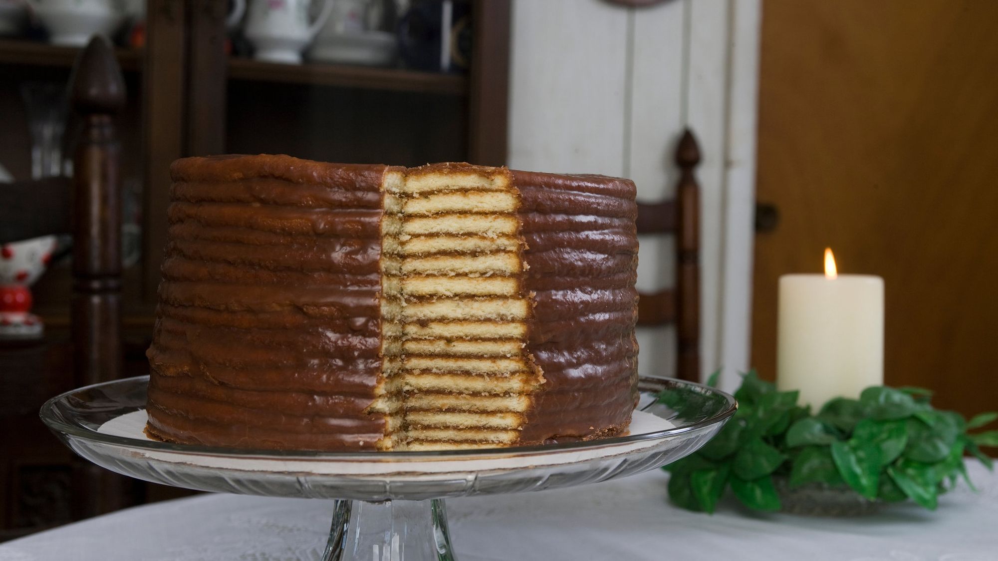 how-to-bake-a-10-layer-cake